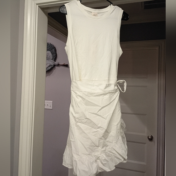 Cinq  Sept Size L White Asymmetrical Faux Wrap Dress New